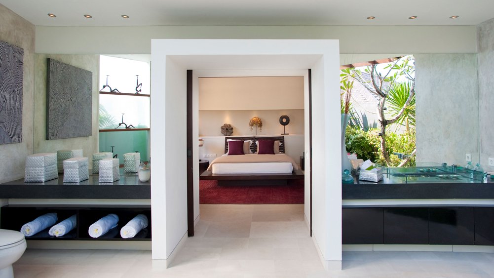 The Layar - 3 bedroom - Bedroom and bathroom